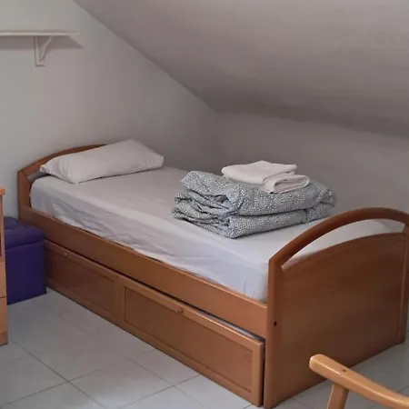 Peregrinos - For Pilgrims * סנטה קרוז דה בת'אנה