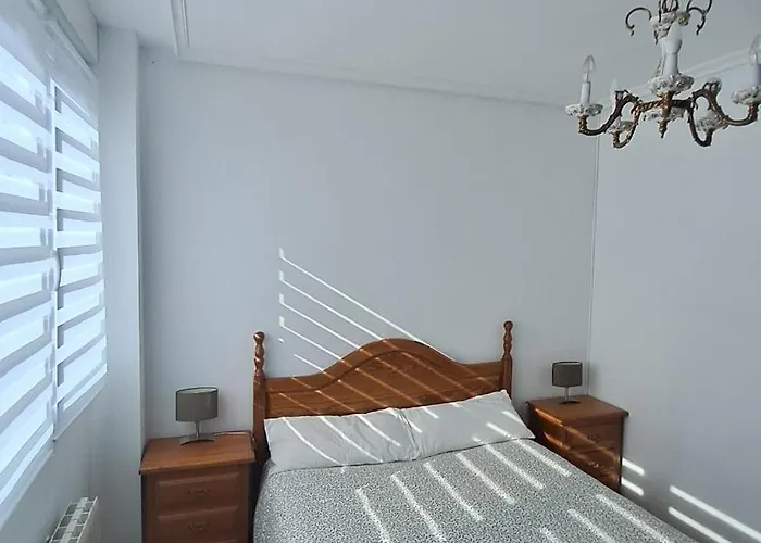 Peregrinos - For Pilgrims * Santa Cruz De Bezana