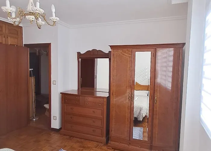 Peregrinos - For Pilgrims * Santa Cruz De Bezana