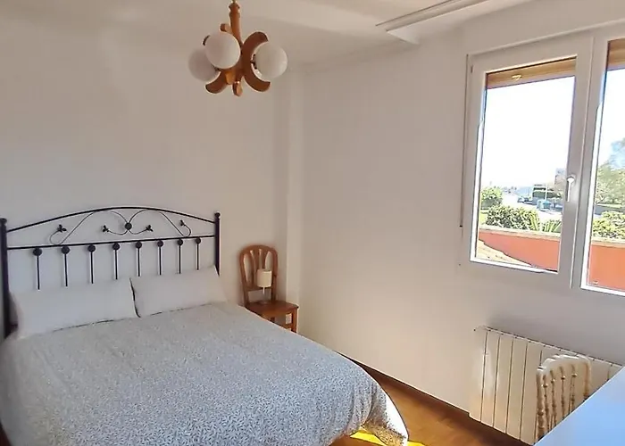 Peregrinos - For Pilgrims * Santa Cruz De Bezana