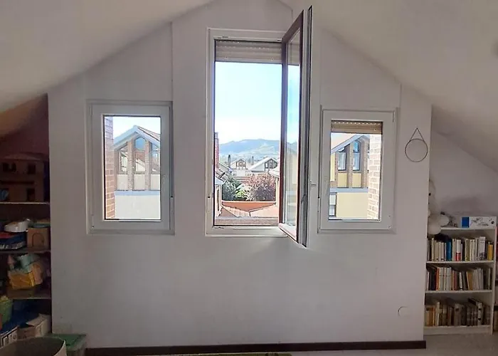 Peregrinos - For Pilgrims * Santa Cruz De Bezana